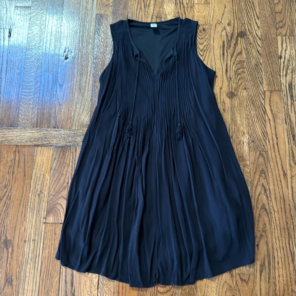 Old Navy Size Small Black Flowy Short Dress